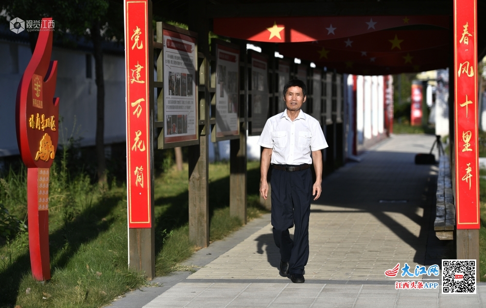 共和国同龄人：他和铁路打交道50年 退休后也没离开岗位