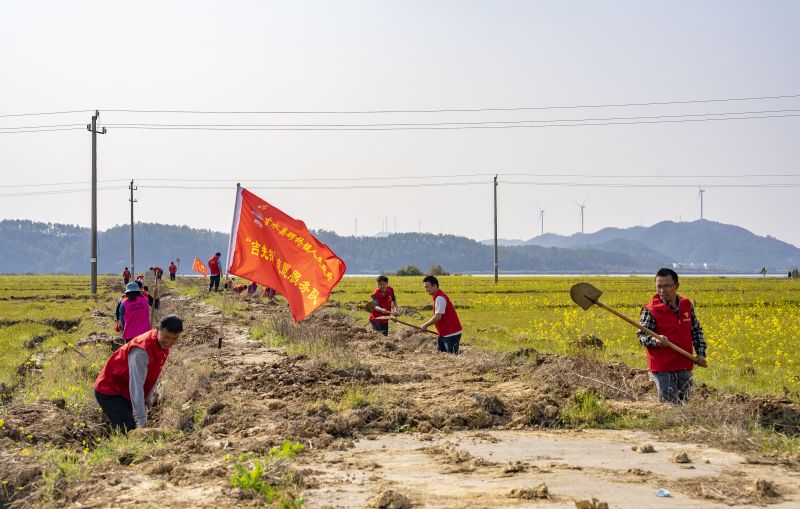 江西吉水：志愿服务助力春耕生产