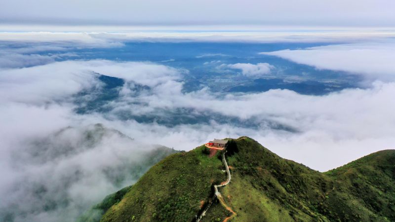 江西永丰：诗画灵华山