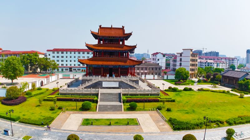 江西泰和：快阁古楼风光秀美